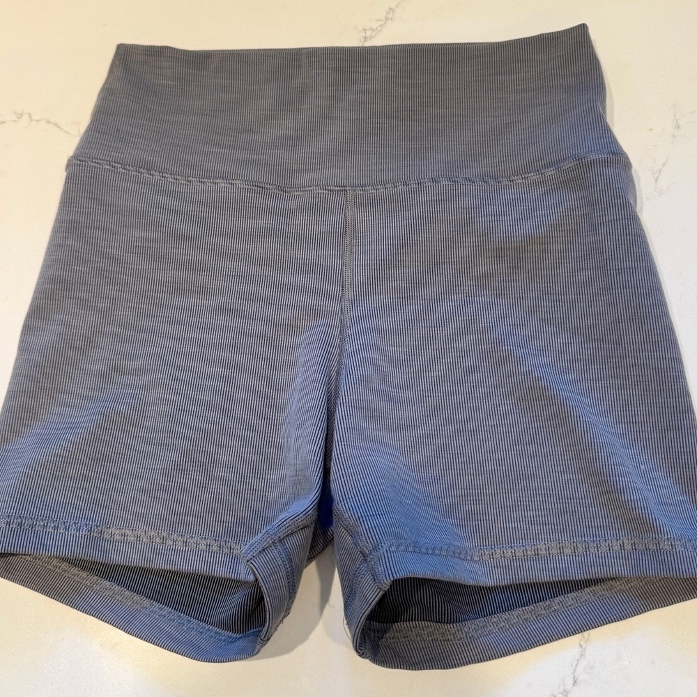 Fleo compression fit shorts, high-rise, medium